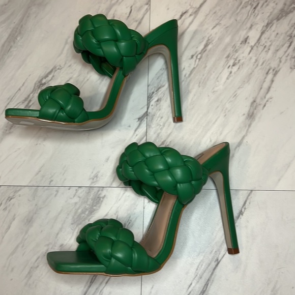 Steve Madden Kenley heeled woven slide sandal shoe green size 7 - Picture 3 of 5